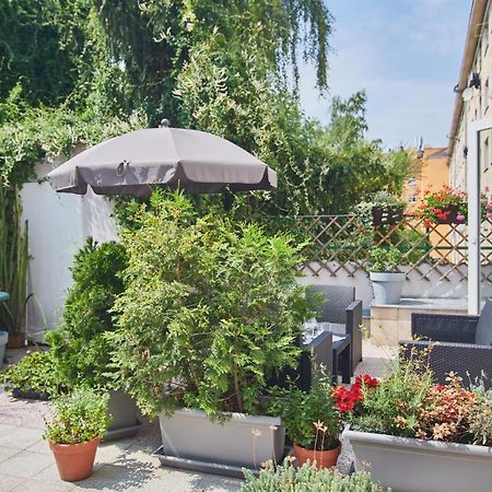 Nice Home To Stay At Prague Close To Castle With Terrace And Garden 외부 사진