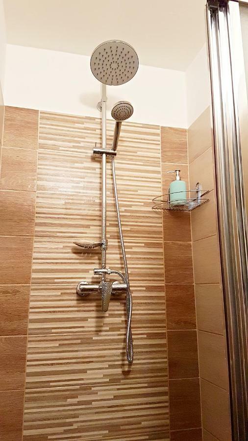 Nice Home To Stay At Prague Close To Castle With Terrace And Garden 외부 사진